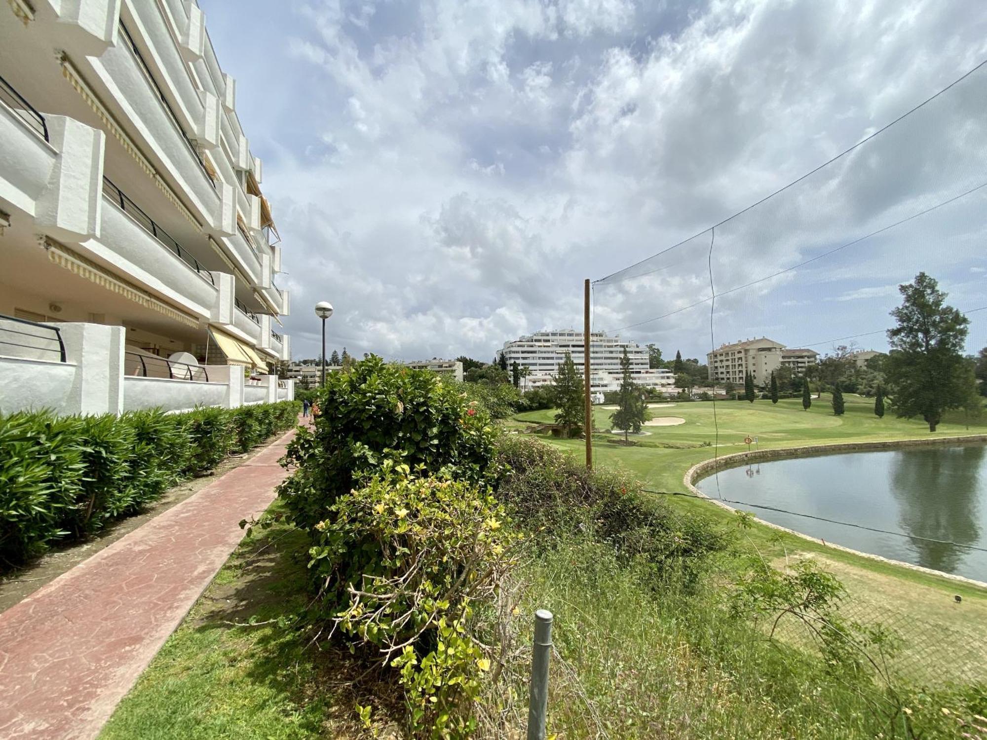 Peace Views And Terrace In Marbella