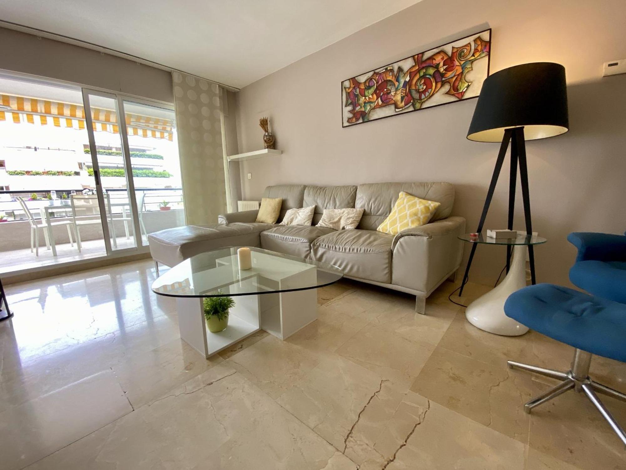 Peace Views And Terrace In Apartment *