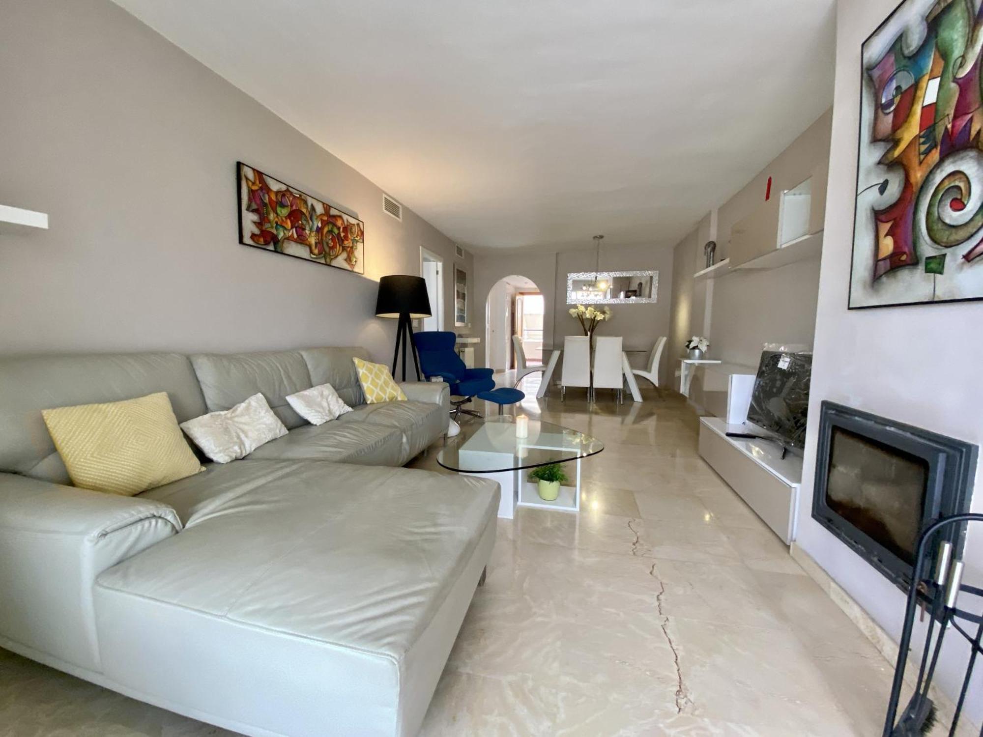 Apartment Peace Views And Terrace In