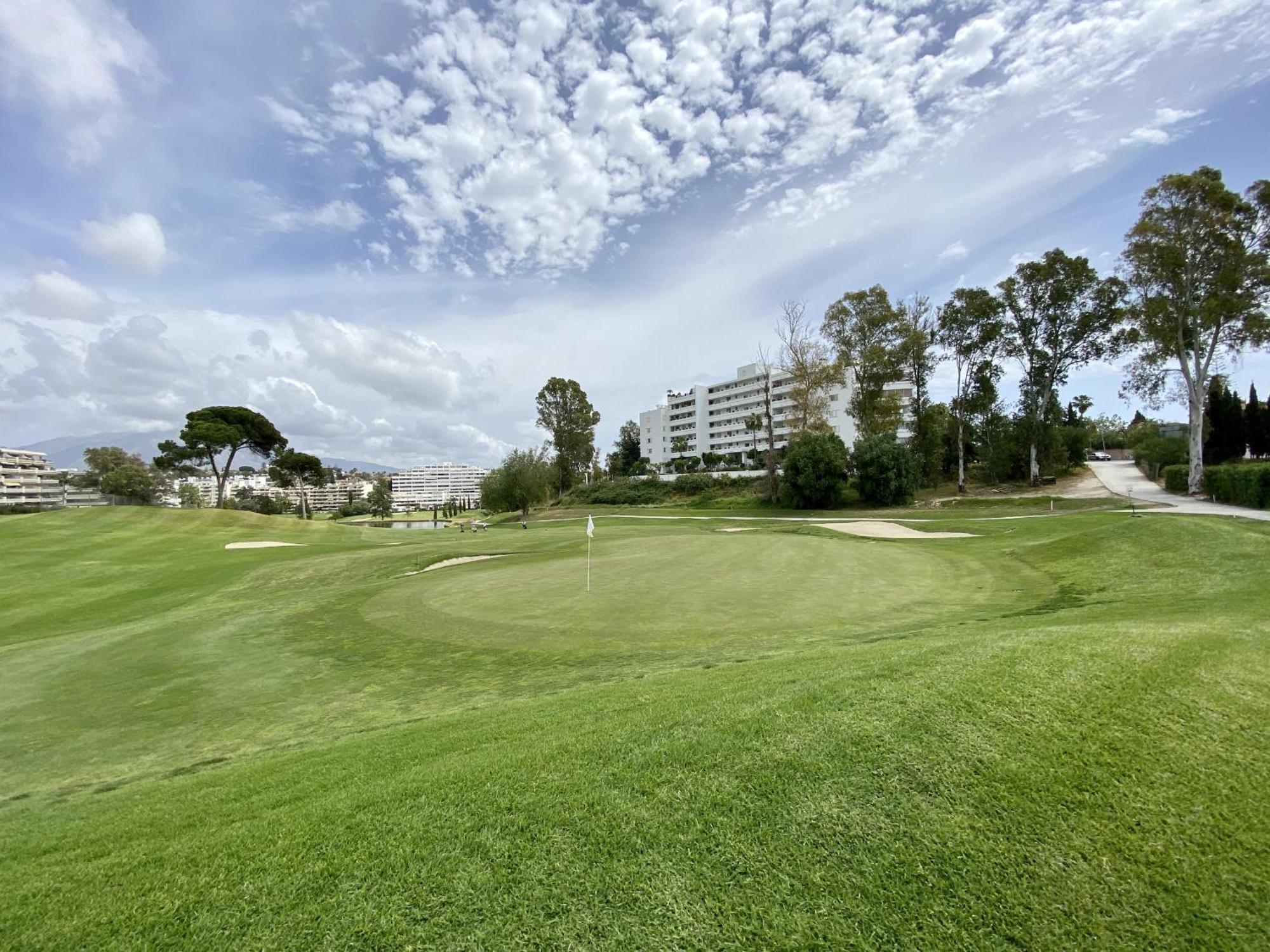 Peace Views And Terrace In Apartment Marbella