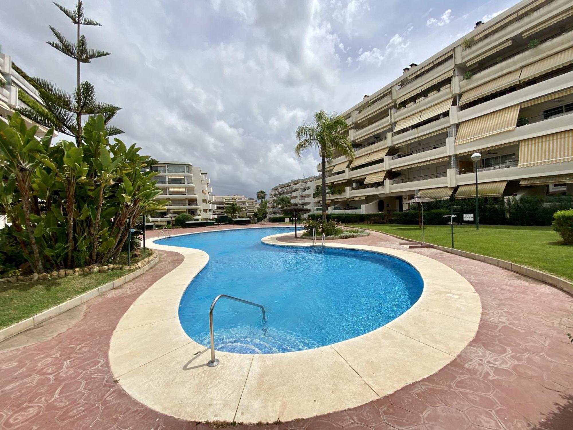 Peace Views And Terrace In Appartamento