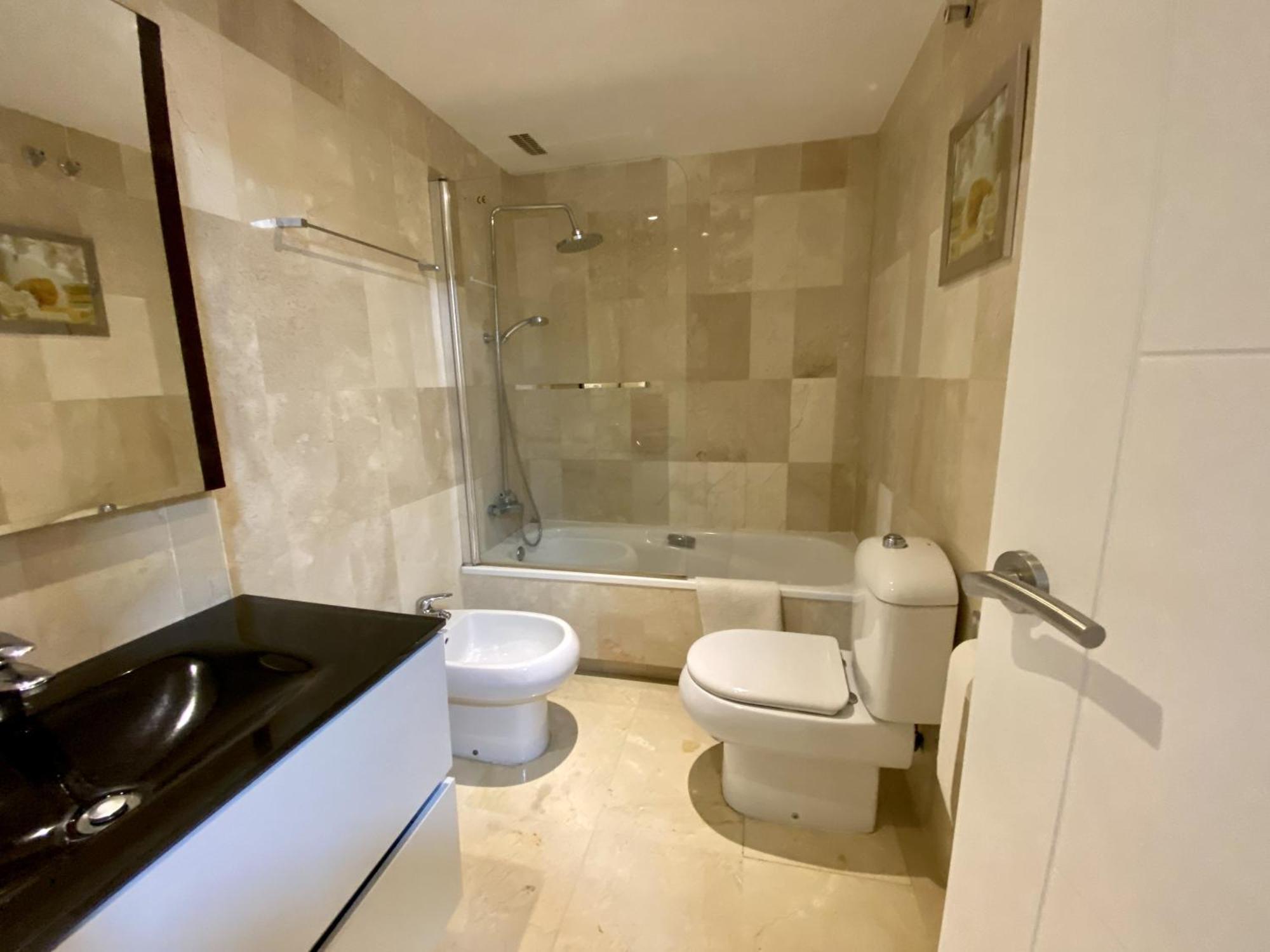 Peace Views And Terrace In Apartment Marbella